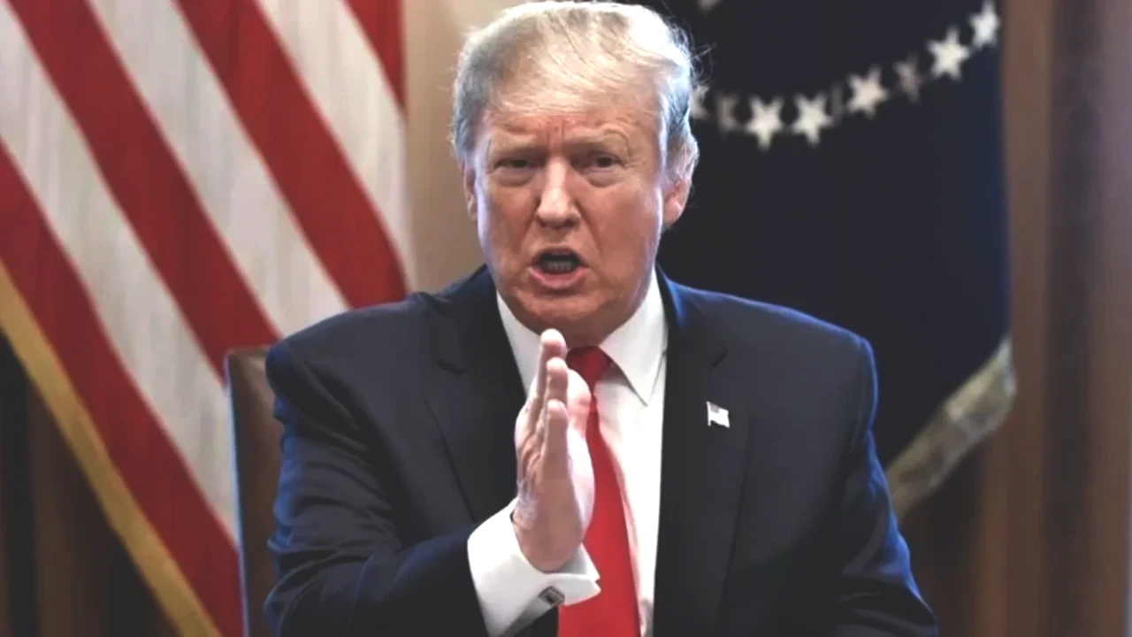 Donald Trump'tan Şok Karar! Fed'de Görevden Alma Krizi Patlak Verdi