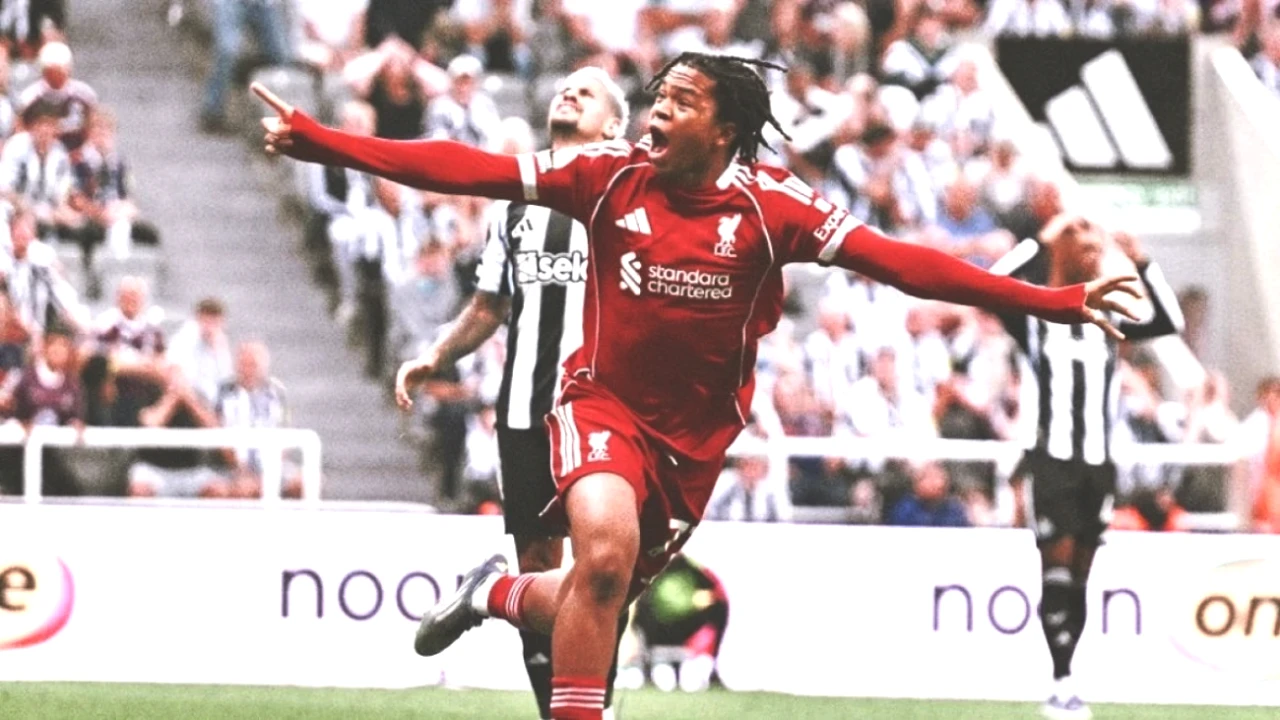 Rio Ngumoha Son Saniyede Sahne Aldı! 16 Yaşındaki Yetenek Liverpool'a Zaferi Getirdi