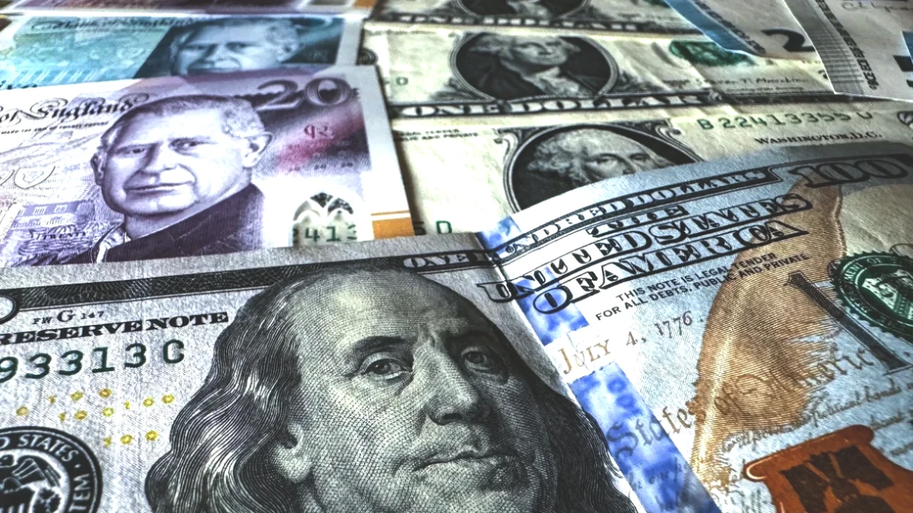 Dolar Kuru Bugün Hızla Yükseliyor! 27 Ağustos 2025 Güncel Döviz Kurları Açıklandı: Dolar, Euro, Sterlin Fiyatları