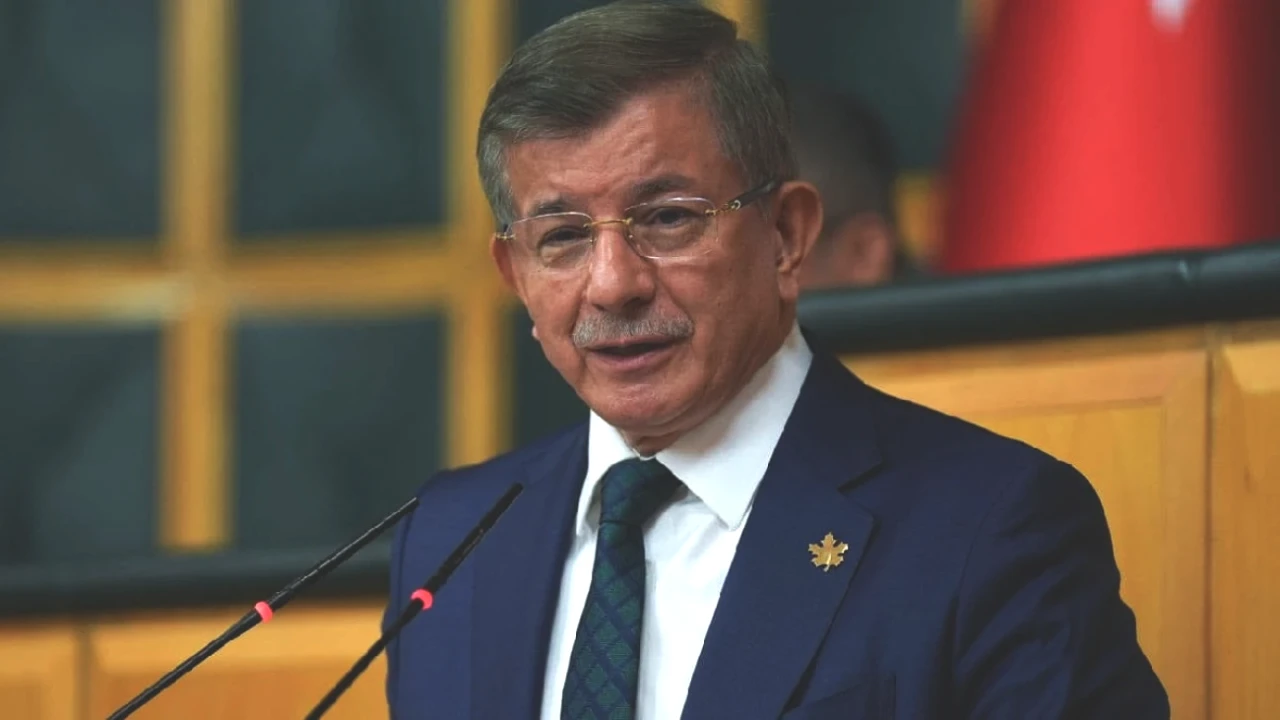 Akademisyen Maaşları Krizinde Davutoğlu'ndan Çarpıcı Uyarı! Nitelik Düşmanlığı Geleceğimizi Tehdit Ediyor