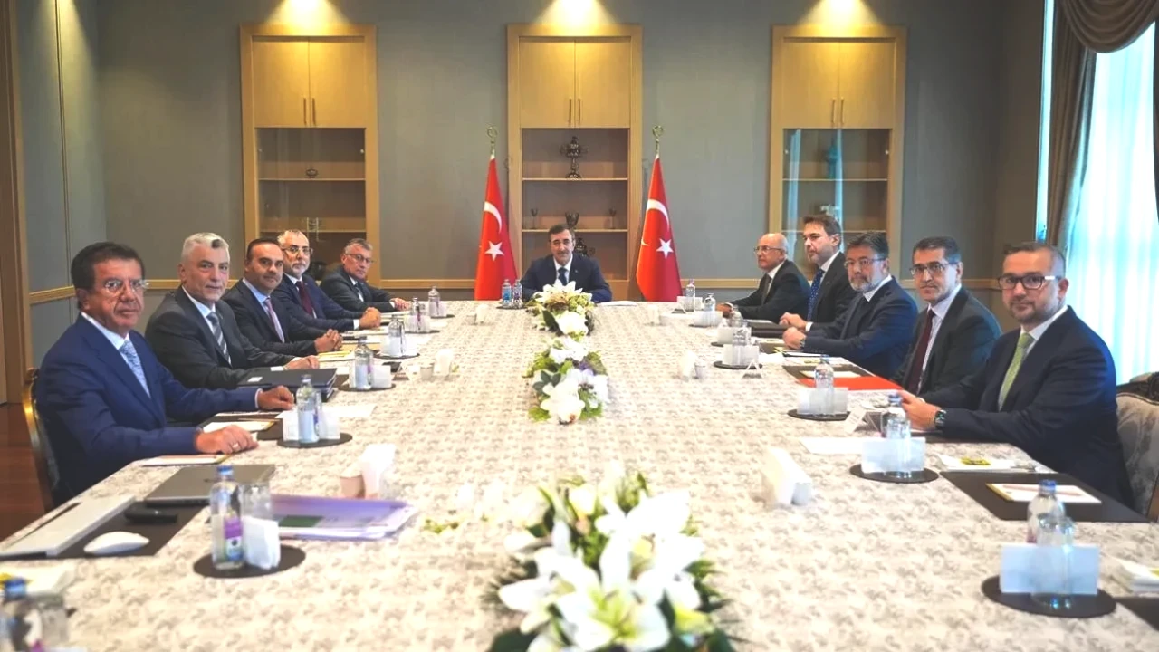 Ekonomi Koordinasyon Kurulu Toplandı: Cevdet Yılmaz'dan Önemli Açıklamalar!