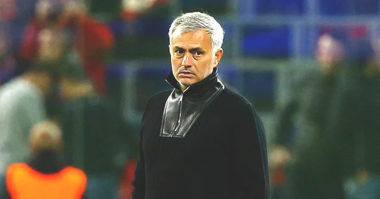 Fenerbahçe'de Mourinho Dönemi Sona Erdi! Yeni Teknik Direktör Adayları Kimler?