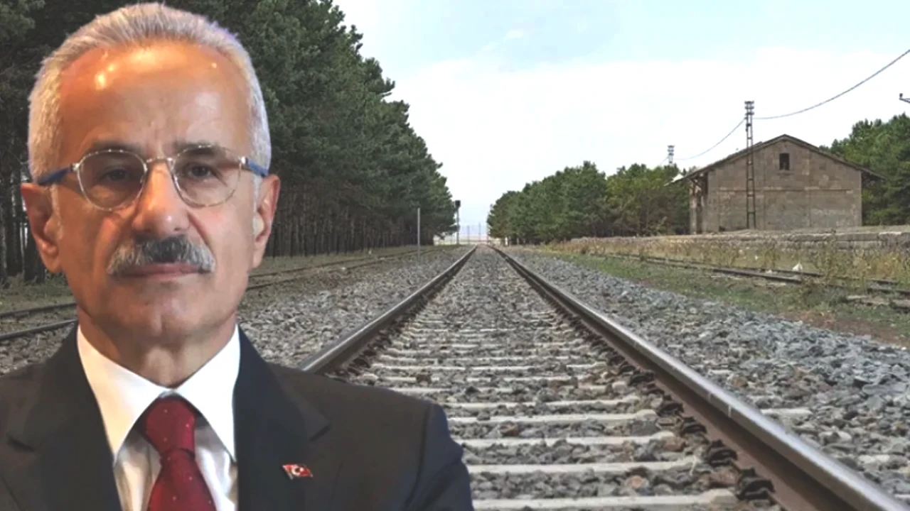 Demir Yolu Tesislerine 4 Yeni Güneş Santrali! Bakan Uraloğlu'ndan Açıklama