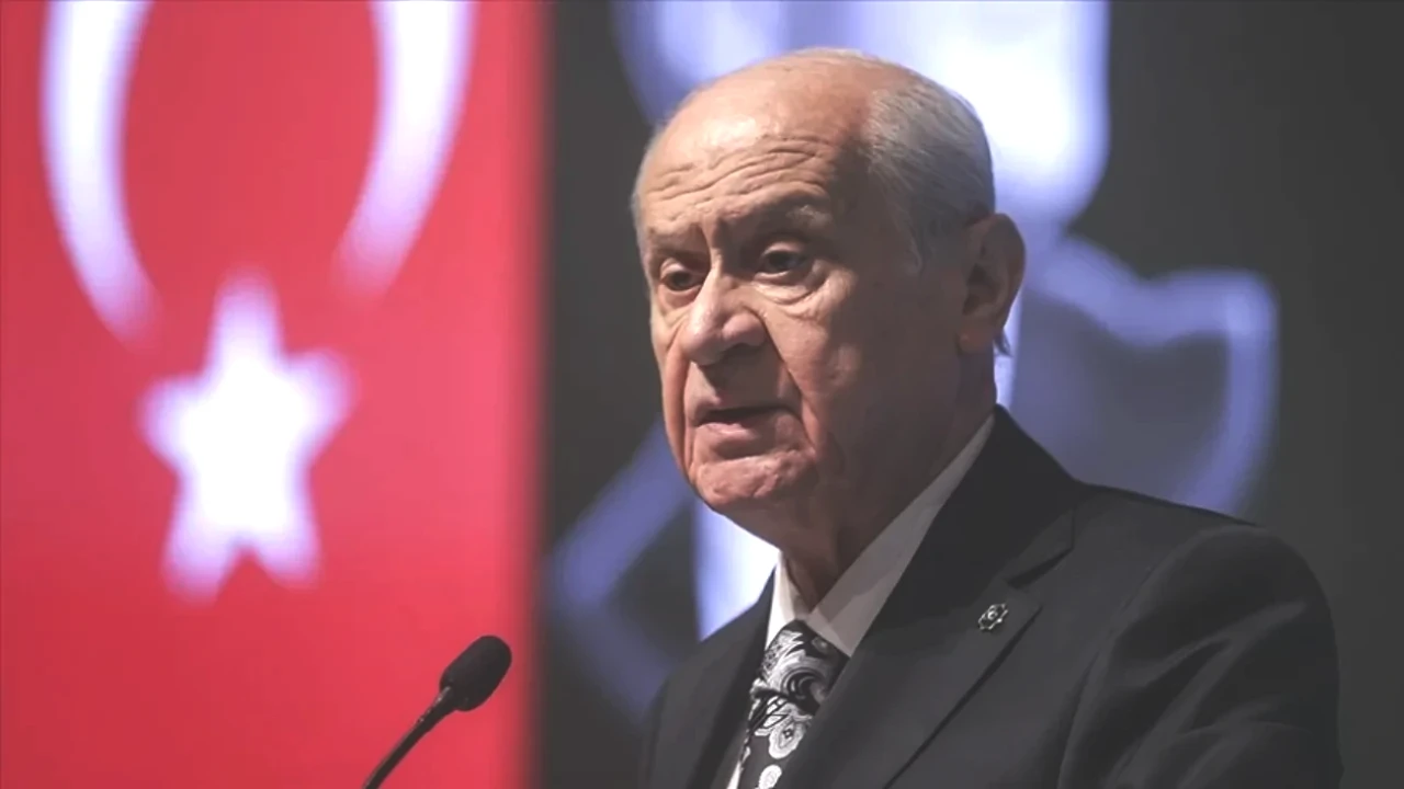 Devlet Bahçeli'den CHPlilere Sert Mesaj: 'Siyasi Komada ve Karanlık Bir Gelecek Bekliyor'