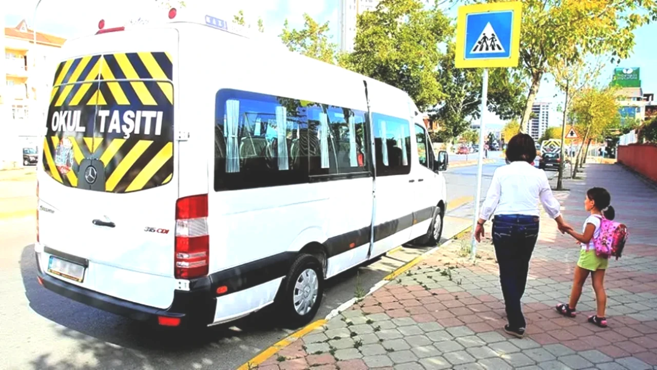 Okul Servis Ücretlerine Şok Zam: Yüzde 50 Artış Velileri Tedirgin Ediyor!