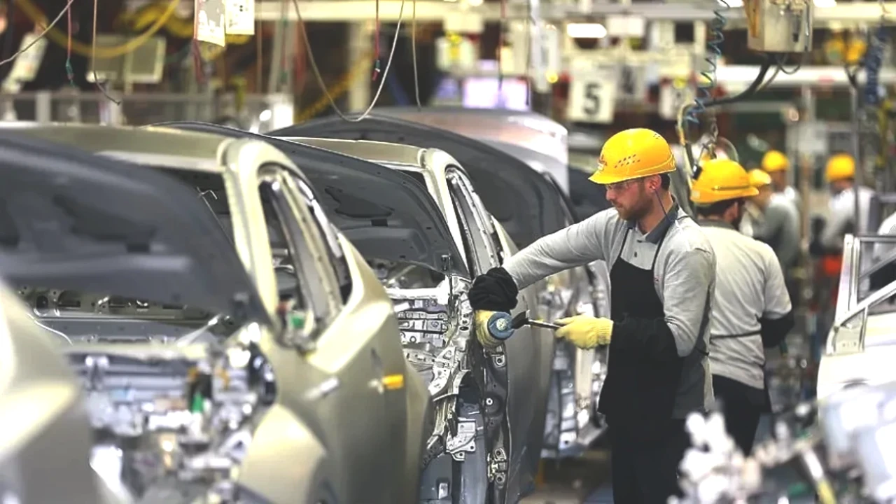 Otomotiv Hisseleri Ağustos'ta Borsa İstanbul'da Yükselişe Geçti: 8 Şirket Kazandırdı!