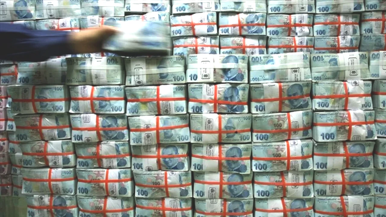 Merkez Bankası Rezervleri Tarih Yazıyor! İlk Kez 180 Milyar Doları Aştı