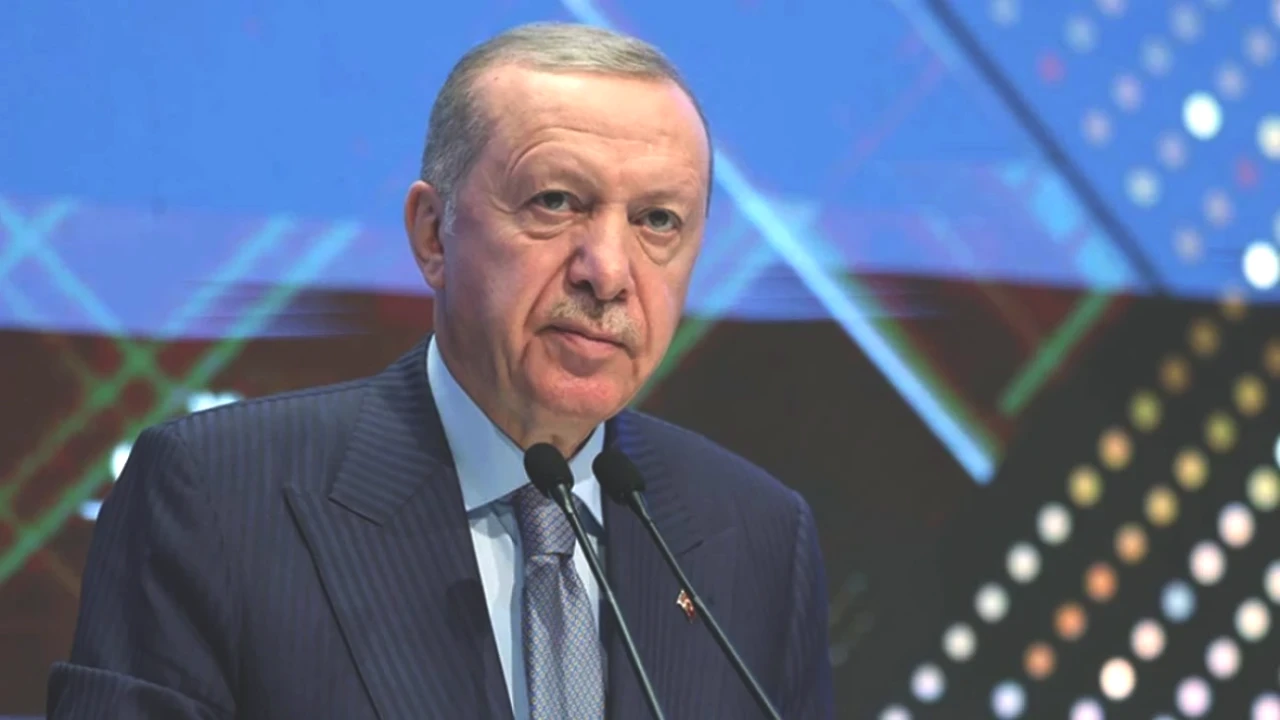 “Erdoğan’dan Sert Uyarı: CHP, Mahkeme Kararlarını Tanımakla Hukuk Devletine Saygı Göster”