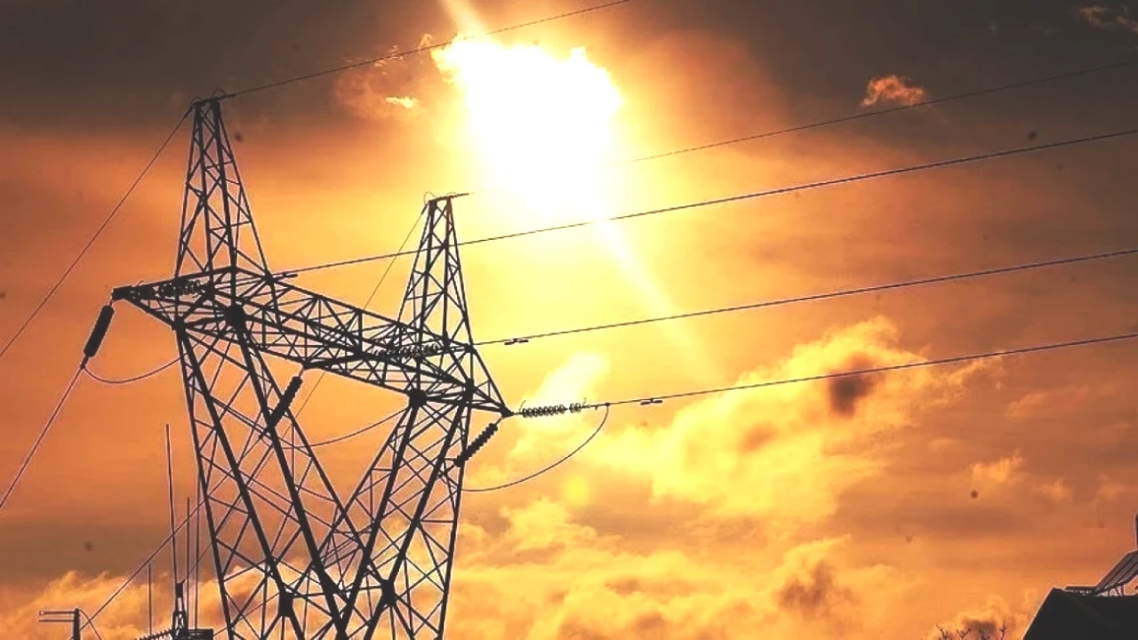 Türkiye Enerji Raporu: Temmuz'da Üretim ve Tüketimde Tarihi Rekorlar Kırıldı!
