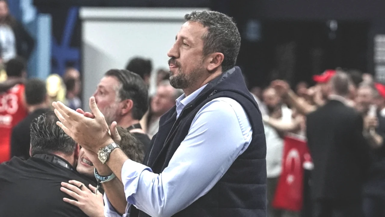 Türkiye Basketbol Federasyonu Başkanı Hidayet Türkoğlu'ndan Galibiyet Açıklaması: ‘Bu Gençler Gerçekten Hak Ediyor!’